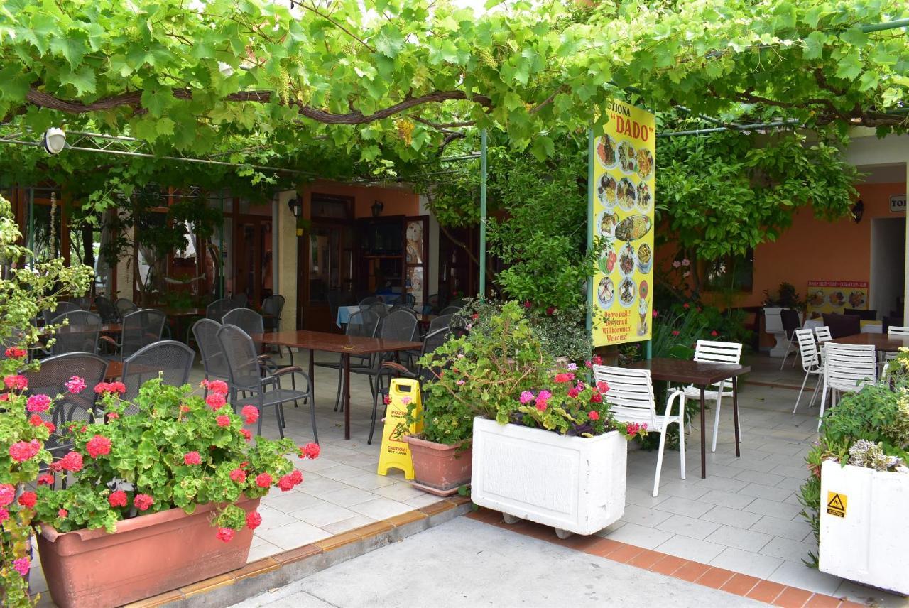 Apartament Banjol Exterior photo